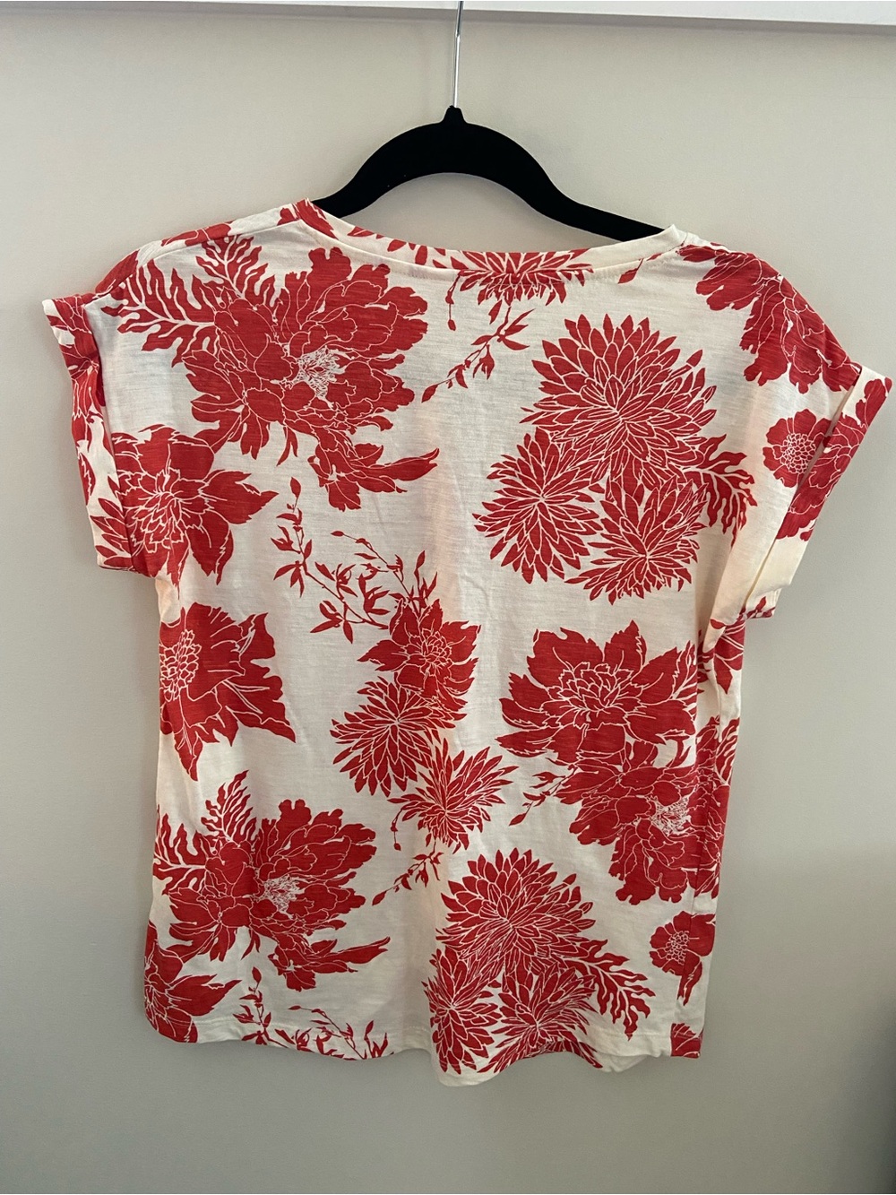 Part Two Short-Sleeve Split-Neck Floral Print Tee - Picture 7 of 16